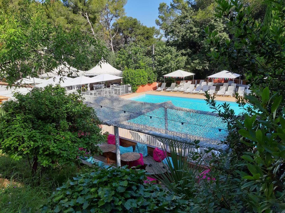 Le Beau Veze Hotel Каркеран Екстериор снимка